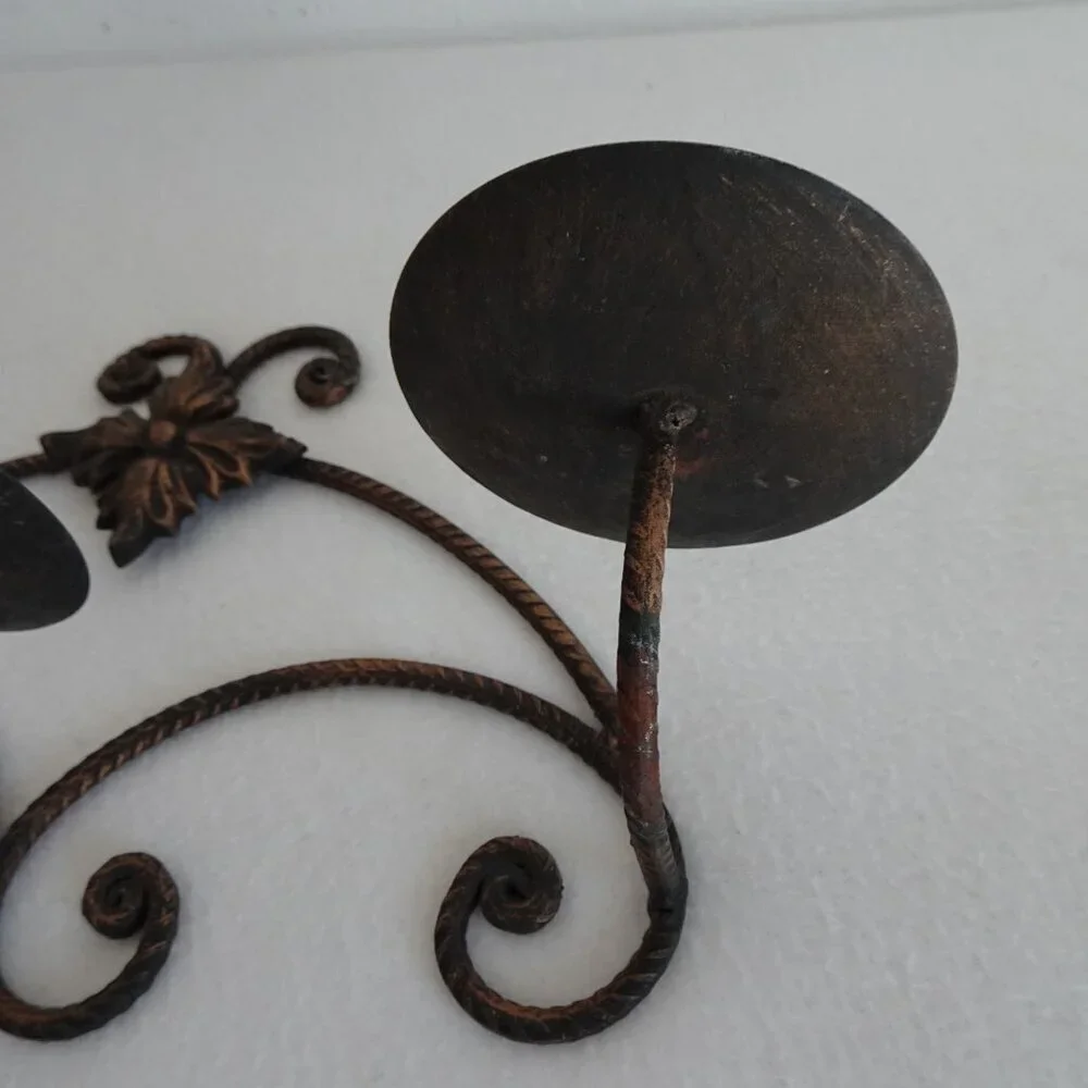 Metal 3-Arm Wall Candle Sconce Vintage Floral Candelabra Wall Mount
